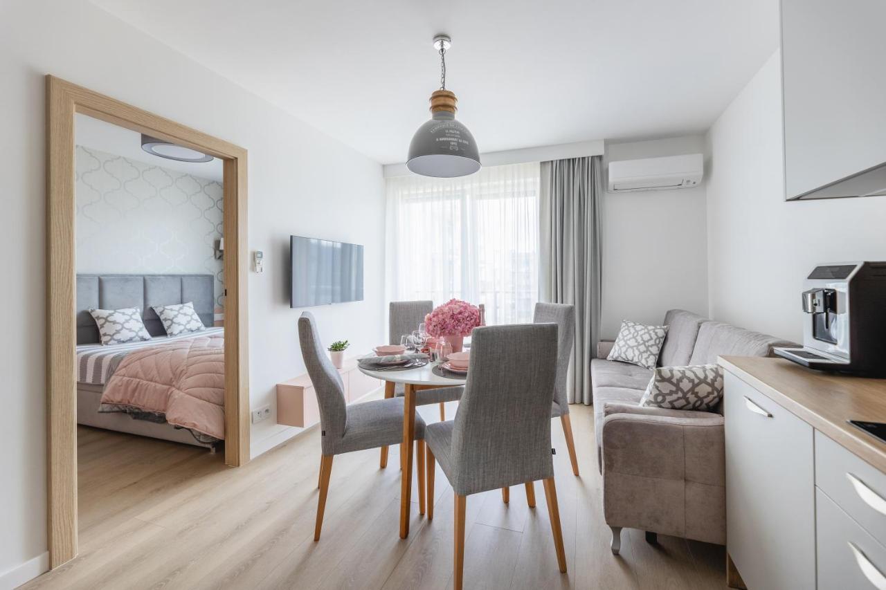 Winnings Apartamenty Nad Morzem 코워브제크 외부 사진