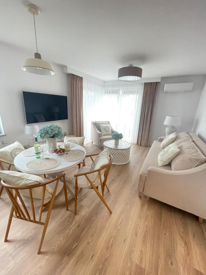 Winnings Apartamenty Nad Morzem 코워브제크 외부 사진